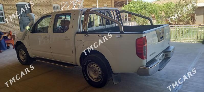 Nissan Navara 2011 - 155 000 TMT - Murgap - img 7