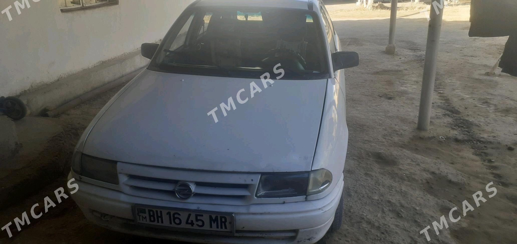 Opel Astra 1993 - 21 000 TMT - Мары - img 4