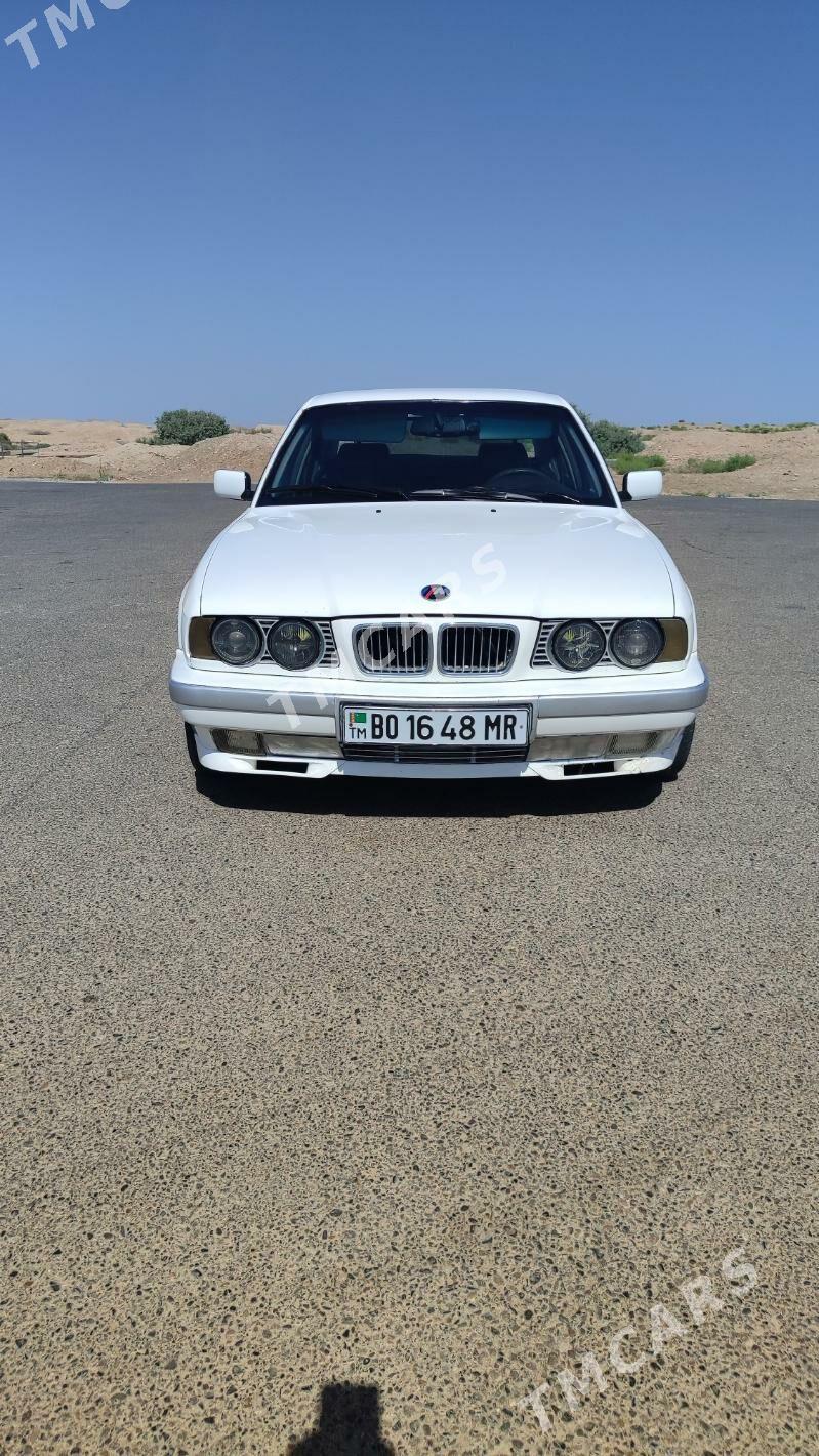 BMW 525 1990 - 60 000 TMT - Байрамали - img 5