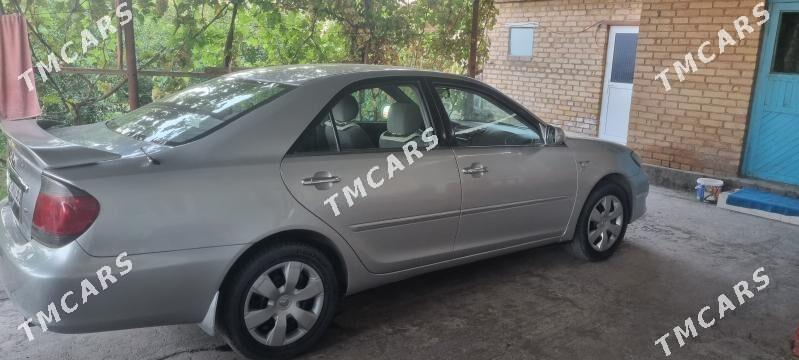 Toyota Camry 2003 - 130 000 TMT - Фарап - img 2