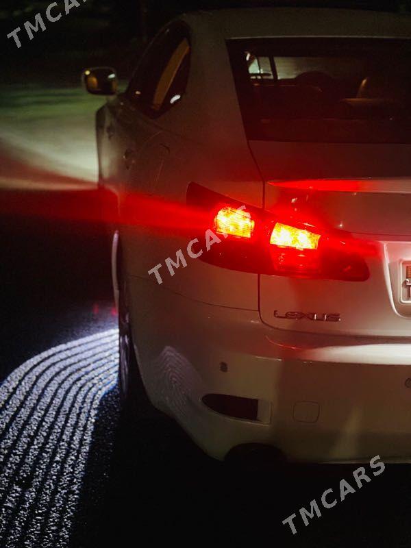 Lexus IS 300 2008 - 165 000 TMT - Мир 8 - img 3