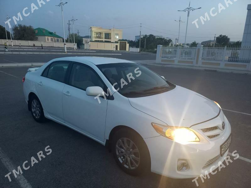 Toyota Corolla 2010 - 128 000 TMT - Türkmenabat - img 2