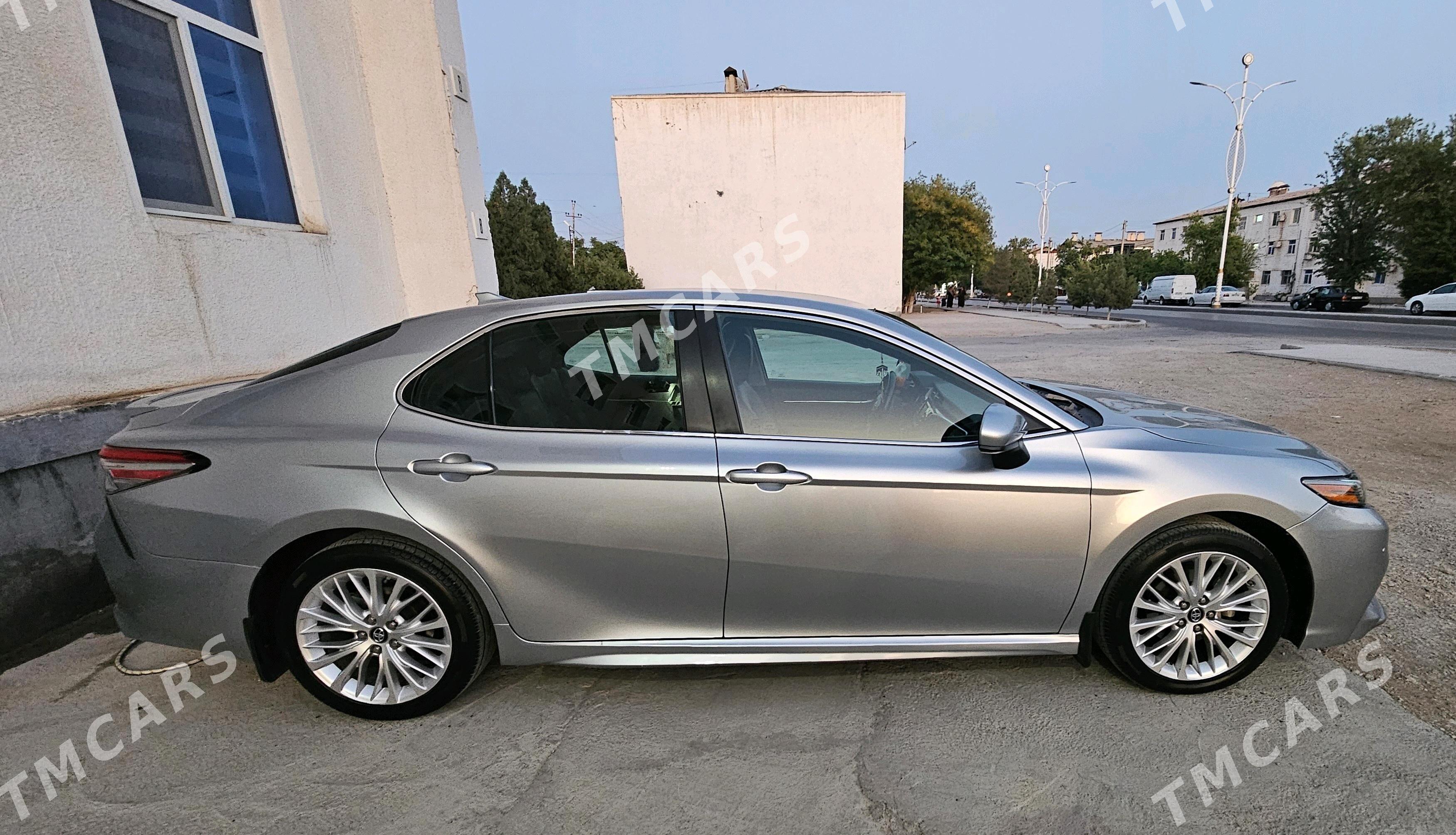 Toyota Camry 2018 - 290 000 TMT - Balkanabat - img 3