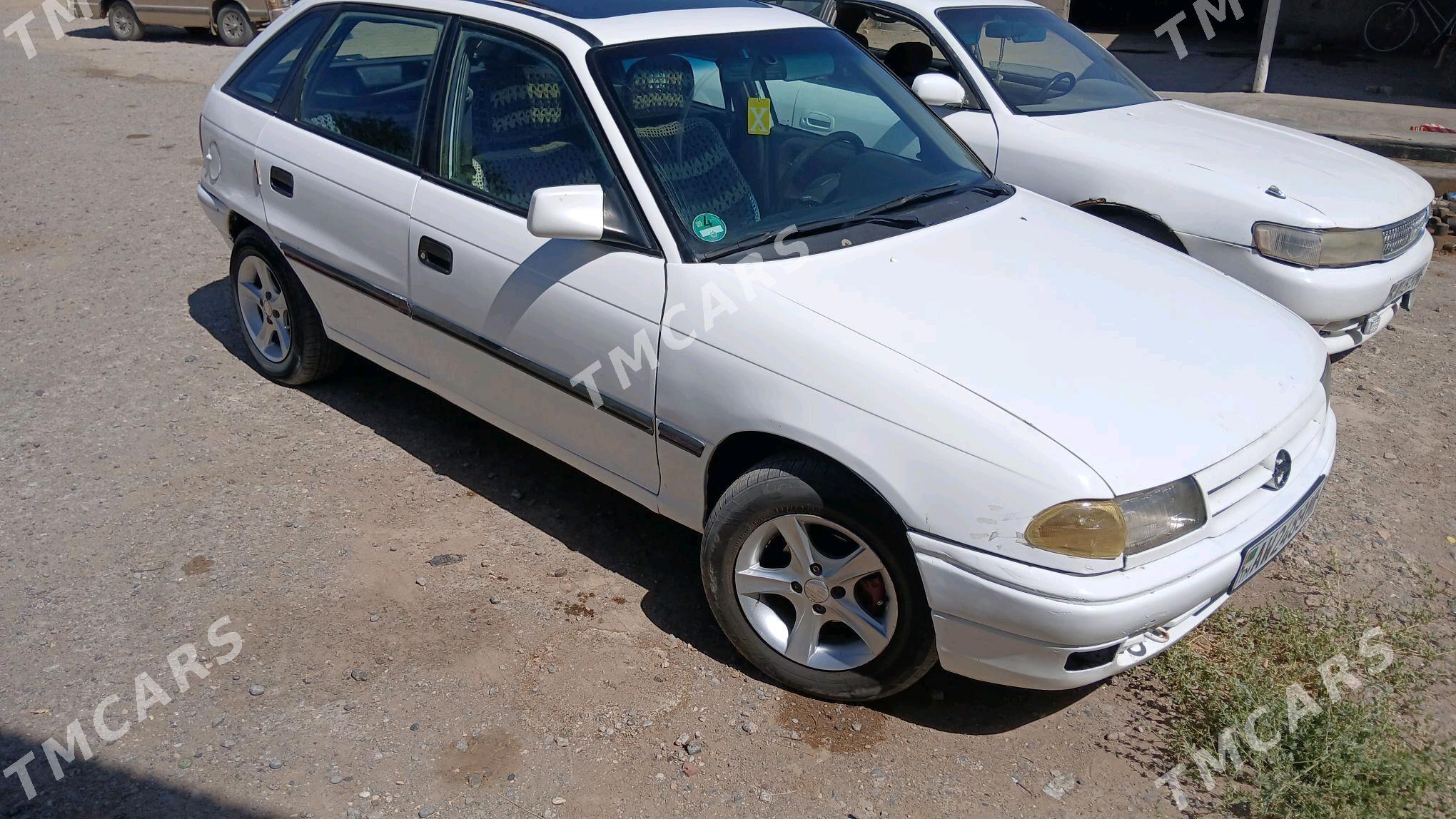 Opel Astra 1992 - 28 000 TMT - Mary - img 5