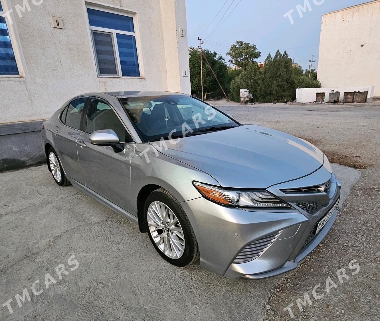 Toyota Camry 2018 - 290 000 TMT - Balkanabat - img 4