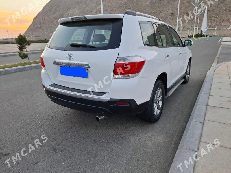 Toyota Highlander 2013 - 320 000 TMT - Туркменбаши - img 8