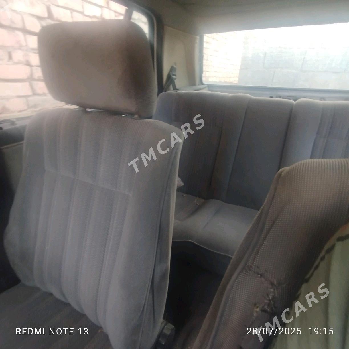 Volkswagen rio 1994 - 12 000 TMT - Бахарден - img 2