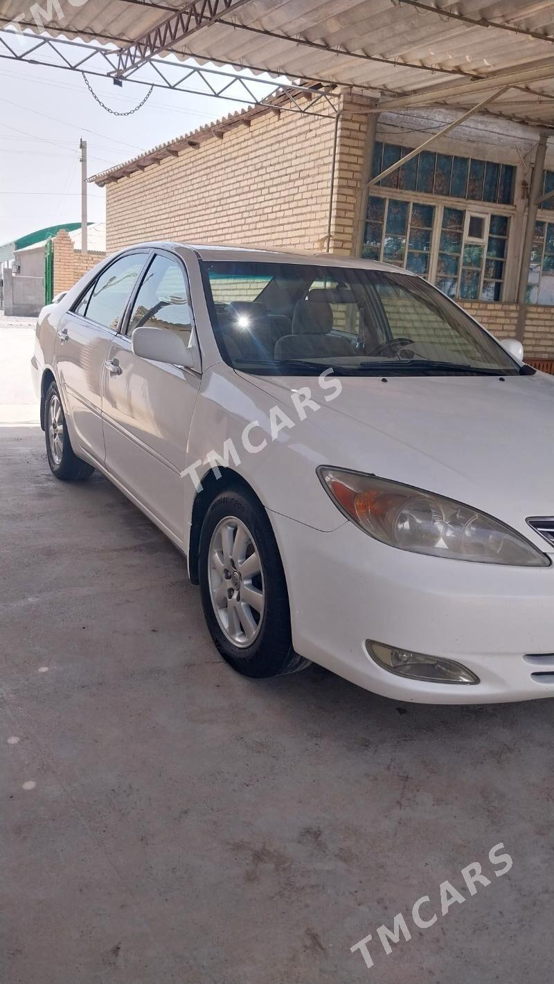 Toyota Camry 2003 - 145 000 TMT - Кака - img 2