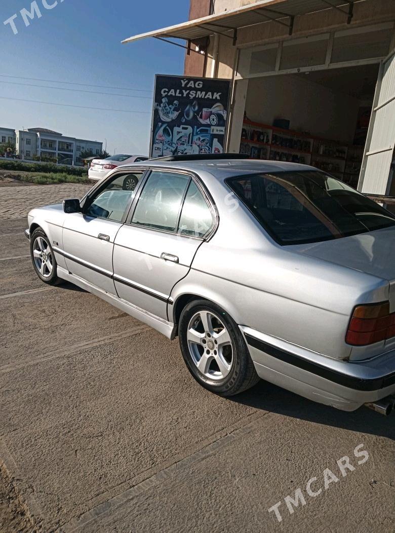 BMW 530 1993 - 42 000 TMT - Baýramaly - img 4