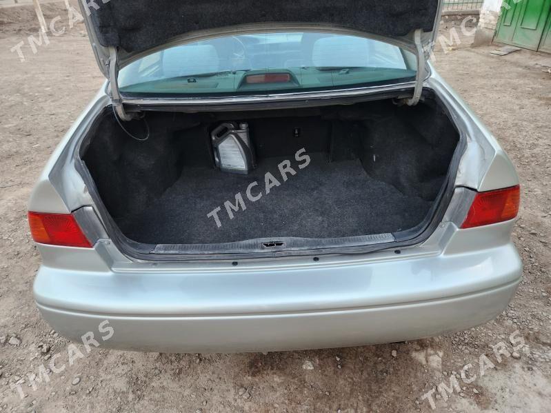 Toyota Camry 2000 - 155 000 TMT - Köneürgenç - img 7