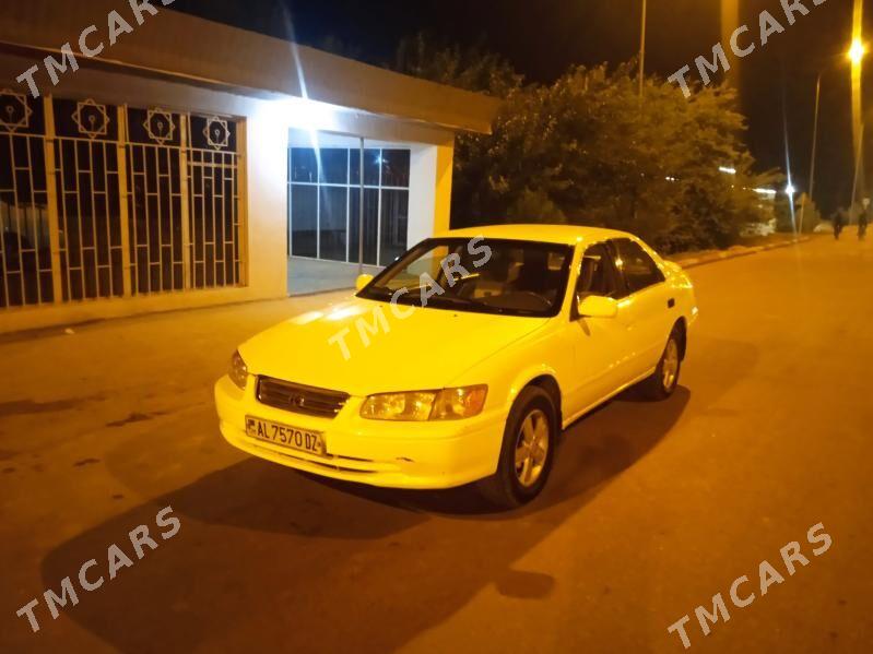 Toyota Camry 1998 - 100 000 TMT - Акдепе - img 3