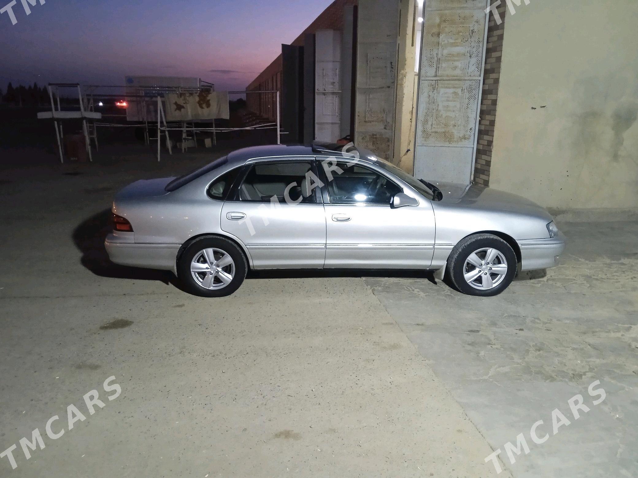 Toyota Avalon 1999 - 150 000 TMT - Сакарчага - img 3