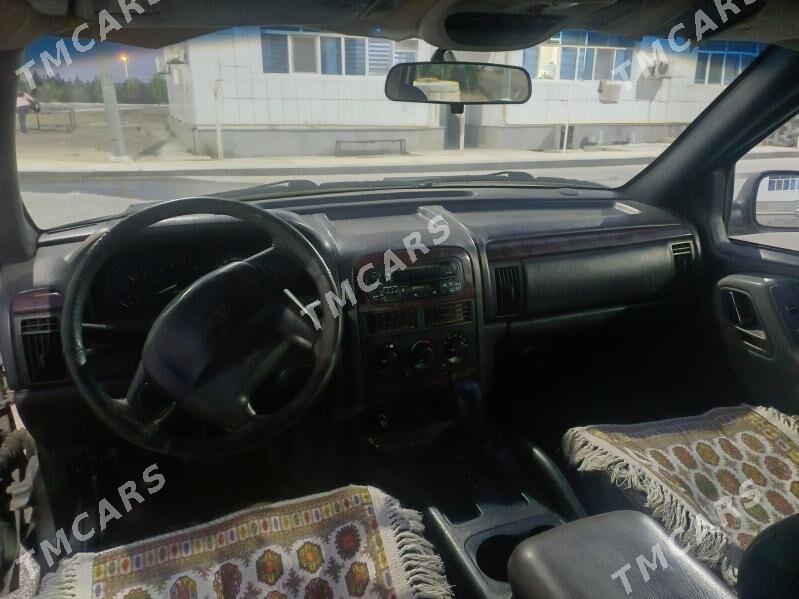 Jeep Cherokee 2000 - 70 000 TMT - Türkmenbaşy - img 6