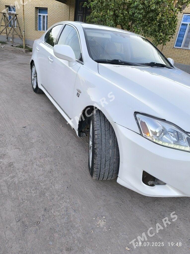 Lexus IS 300 2007 - 135 000 TMT - Фарап - img 2