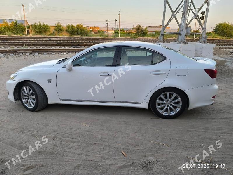 Lexus IS 300 2007 - 135 000 TMT - Фарап - img 3