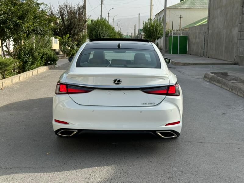 Lexus ES 350 2021 - 570 000 TMT - Büzmeýin - img 5