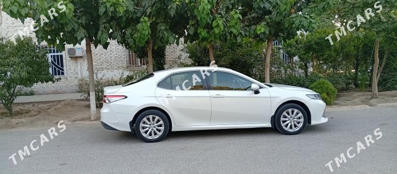 Toyota Camry 2019 - 235 000 TMT - Ашхабад - img 6