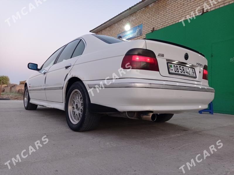 BMW E39 1998 - 90 000 TMT - Дянев - img 4