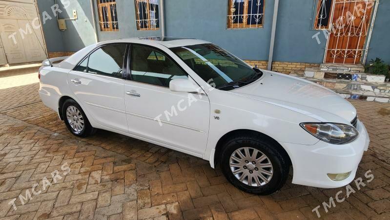 Toyota Camry 2005 - 190 000 TMT - Kerki - img 3