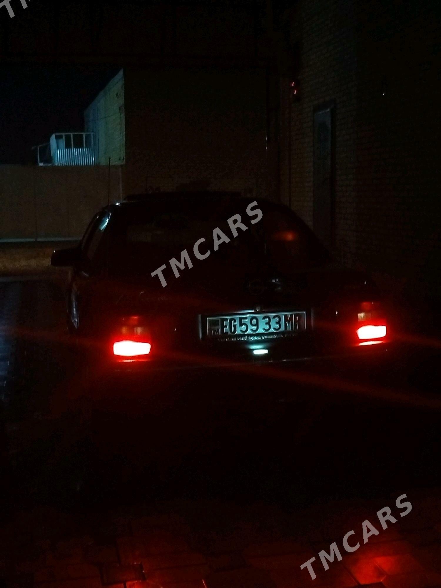 Opel Vectra 1993 - 60 000 TMT - Mary - img 7