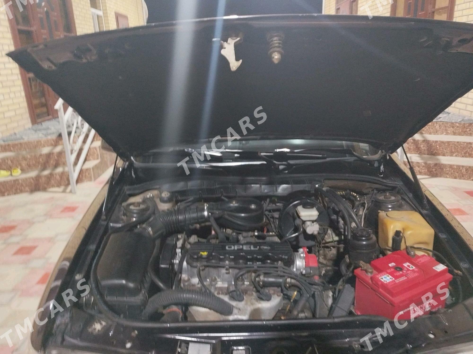 Opel Vectra 1993 - 60 000 TMT - Mary - img 3