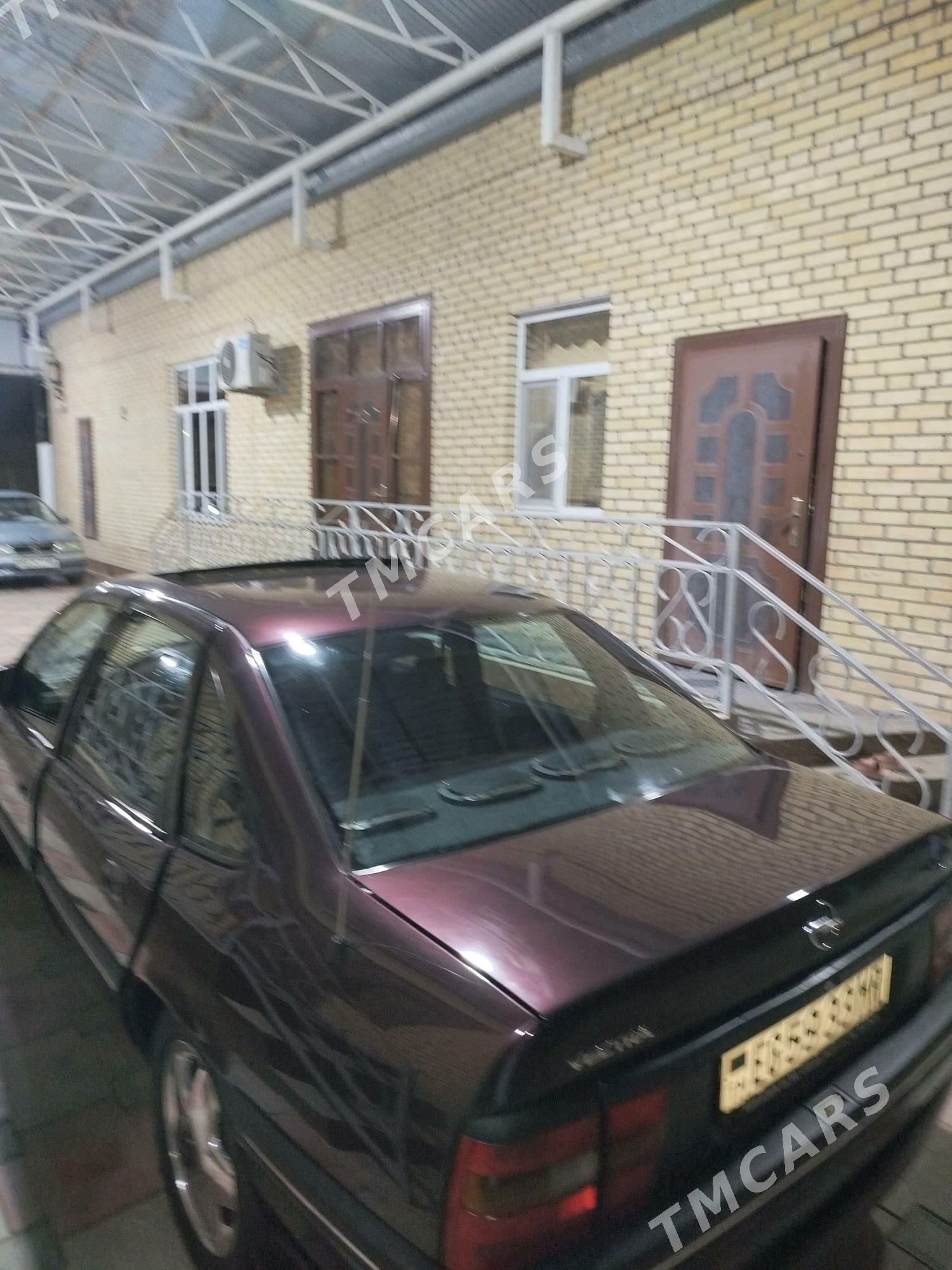 Opel Vectra 1993 - 60 000 TMT - Mary - img 8