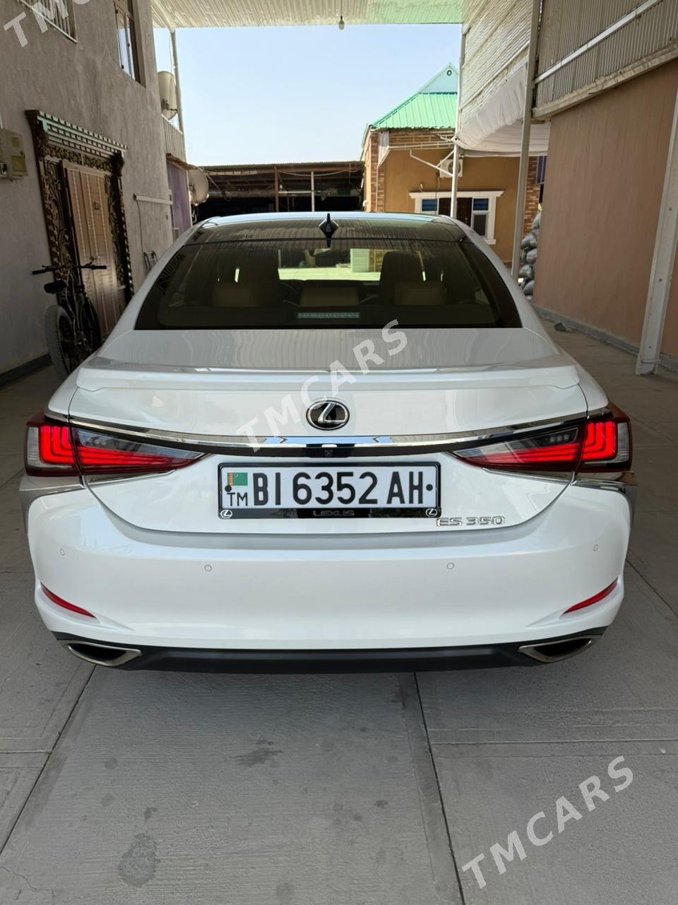 Lexus ES 350 2019 - 725 200 TMT - Гёкдепе - img 5