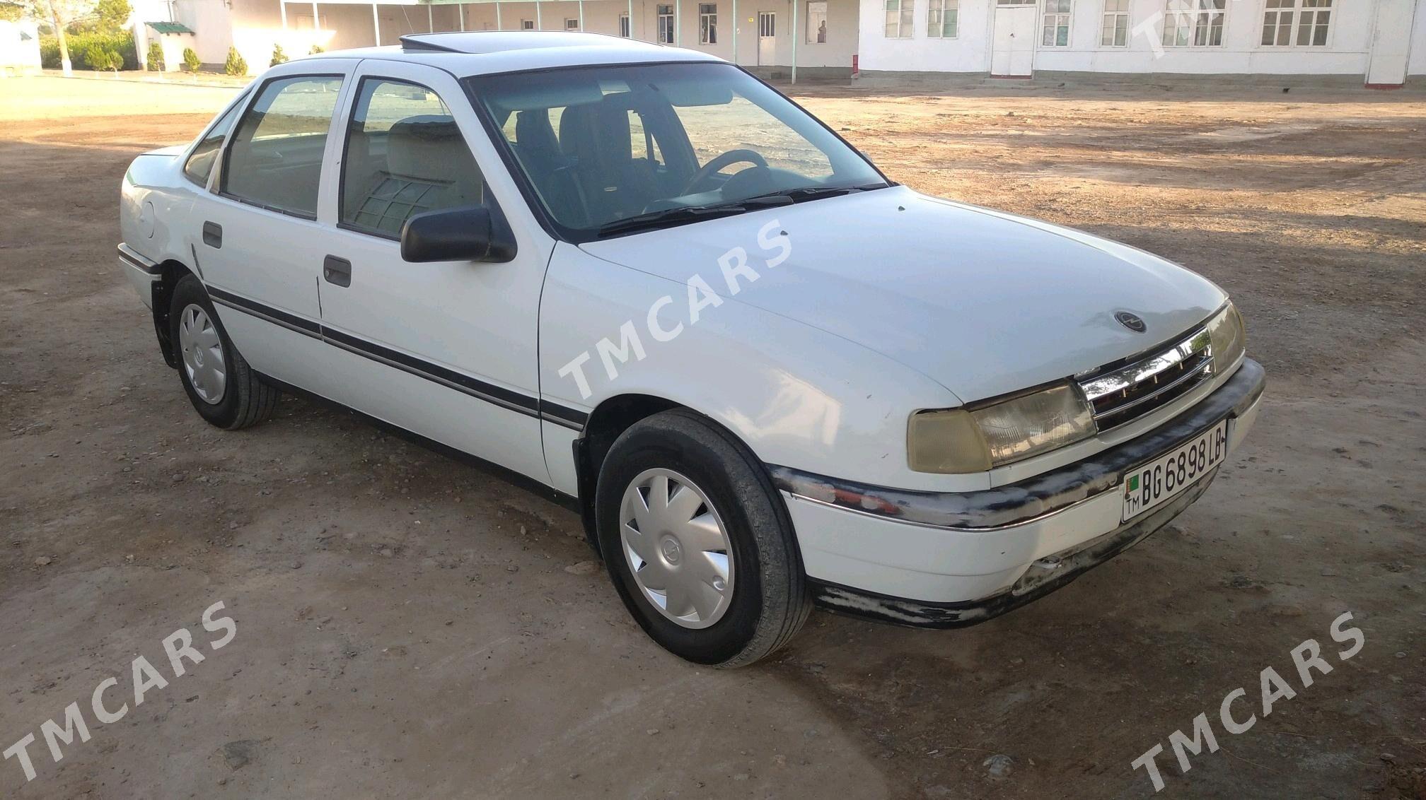 Opel Vectra 1993 - 32 000 TMT - Фарап - img 6