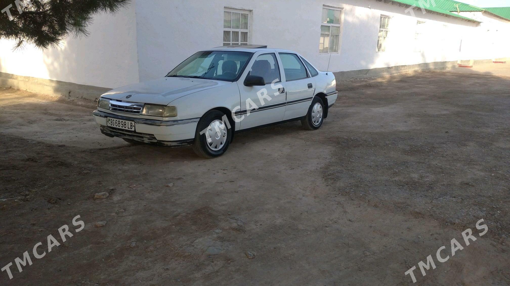 Opel Vectra 1993 - 32 000 TMT - Фарап - img 5