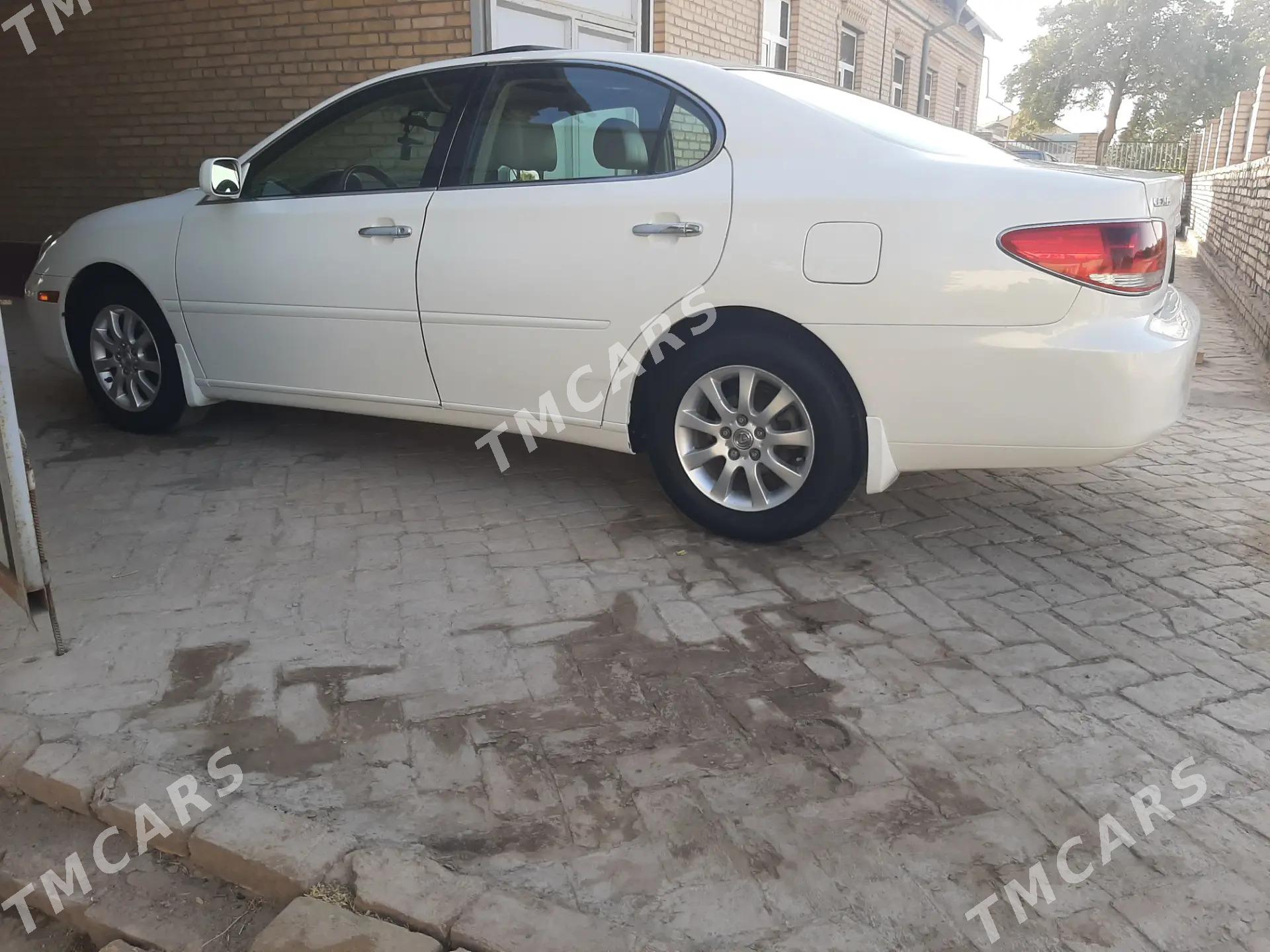 Lexus ES 300 2002 - 190 000 TMT - Halaç - img 6