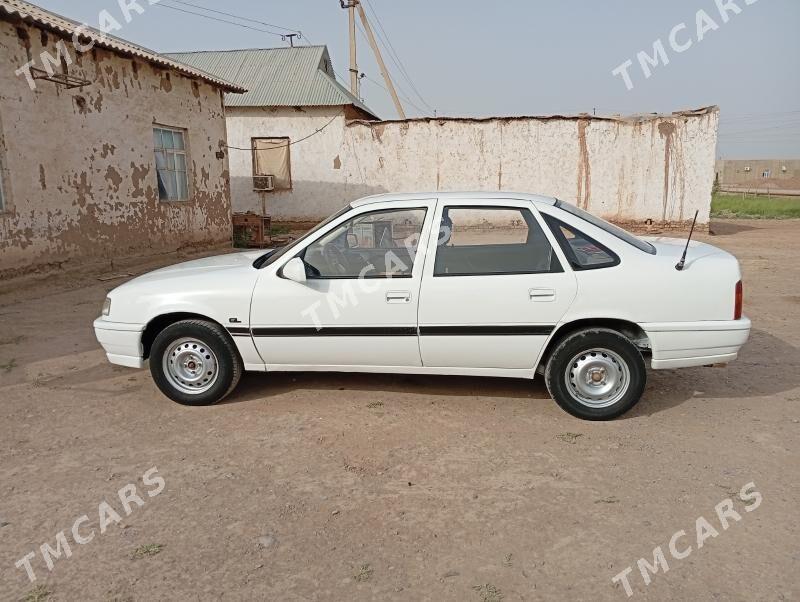 Opel Vectra 1990 - 33 000 TMT - Серахс - img 5