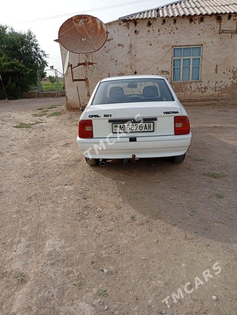 Opel Vectra 1990 - 33 000 TMT - Серахс - img 2
