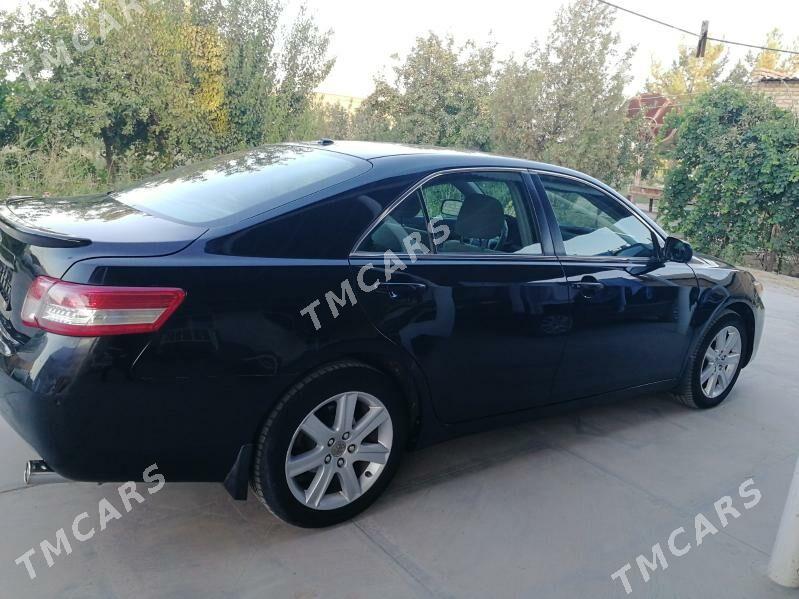 Toyota Camry 2010 - 186 000 TMT - Mary - img 4