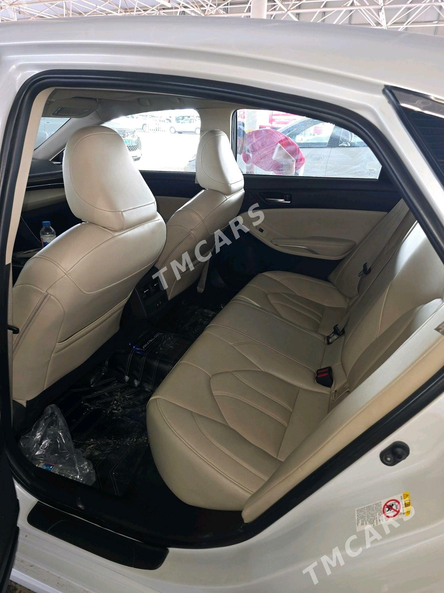 Toyota Avalon 2019 - 532 000 TMT - Ашхабад - img 8