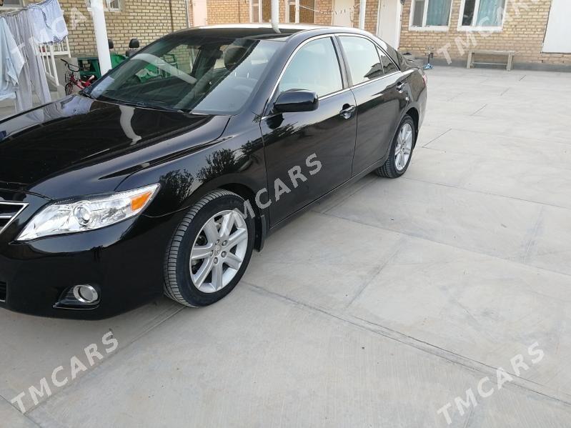 Toyota Camry 2010 - 186 000 TMT - Mary - img 2