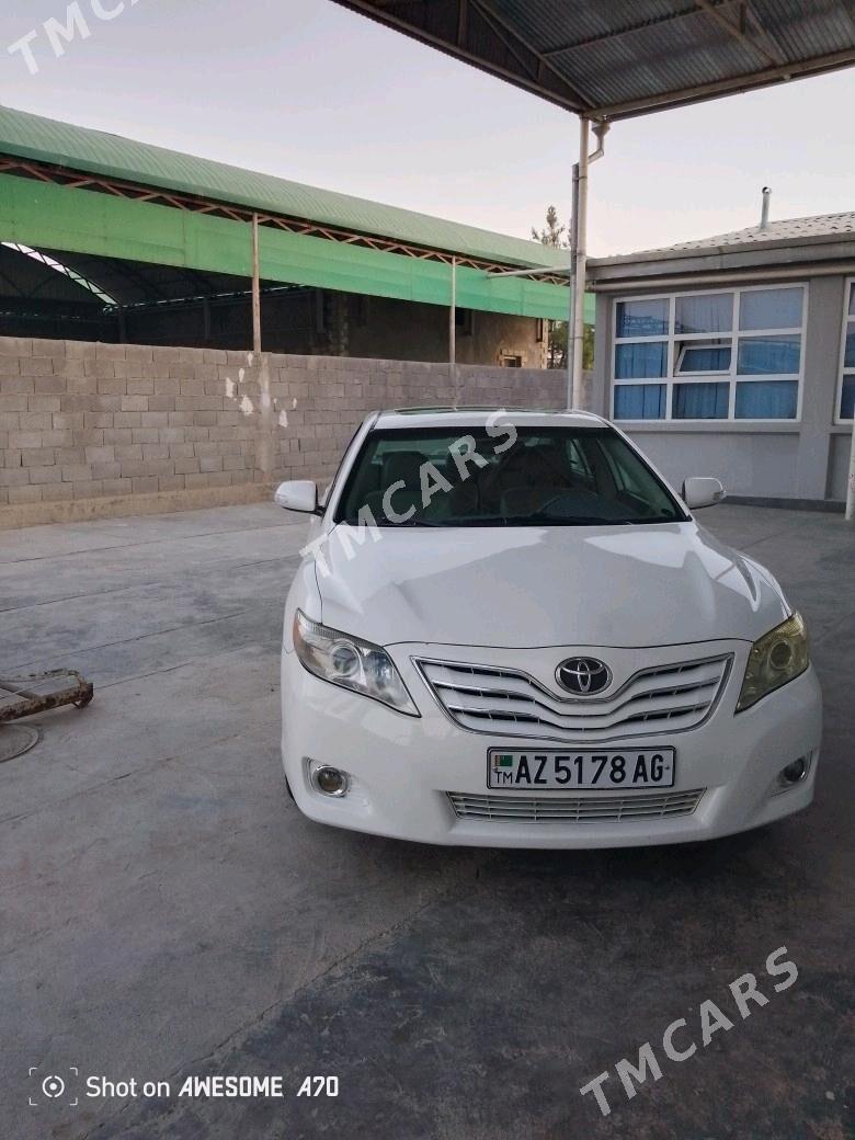 Toyota Camry 2011 - 180 000 TMT - Garadamak - img 3