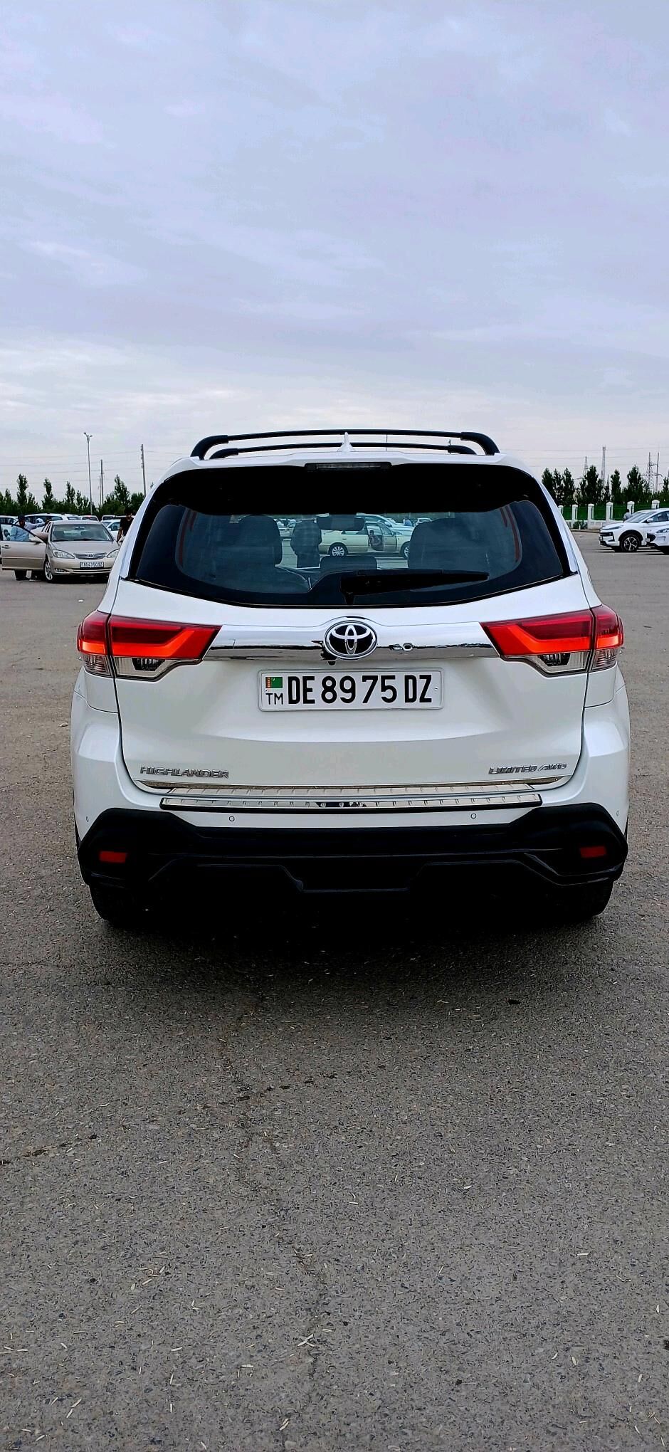 Toyota Highlander 2018 - 510 000 TMT - Daşoguz - img 4