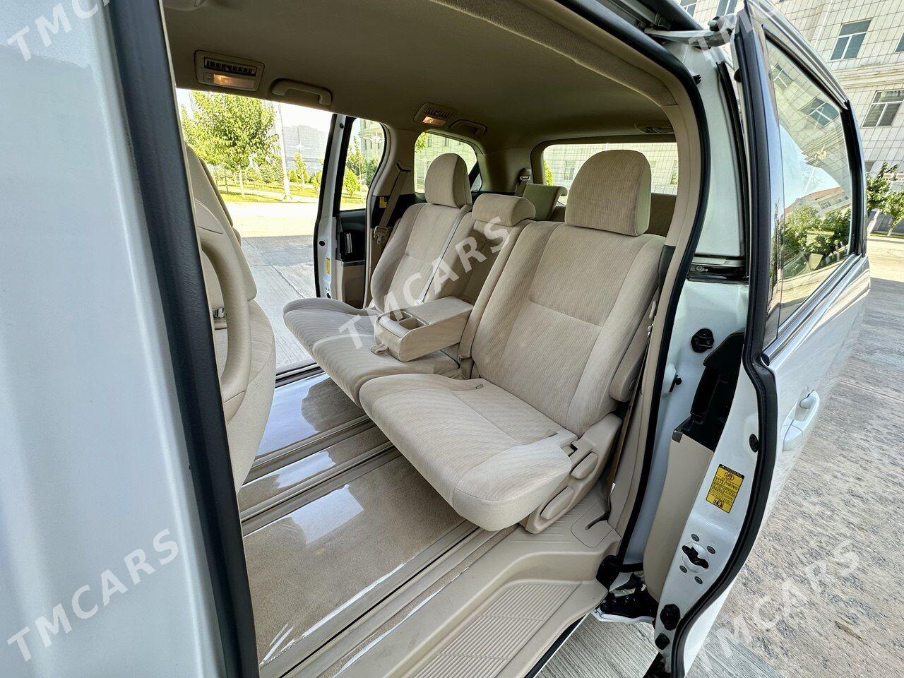 Toyota Previa 2013 - 265 000 TMT - Ашхабад - img 2