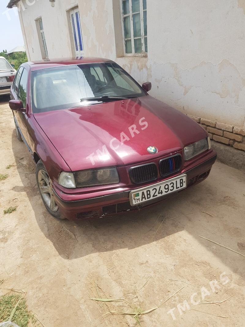 BMW 320 1992 - 26 000 TMT - Seýdi - img 3