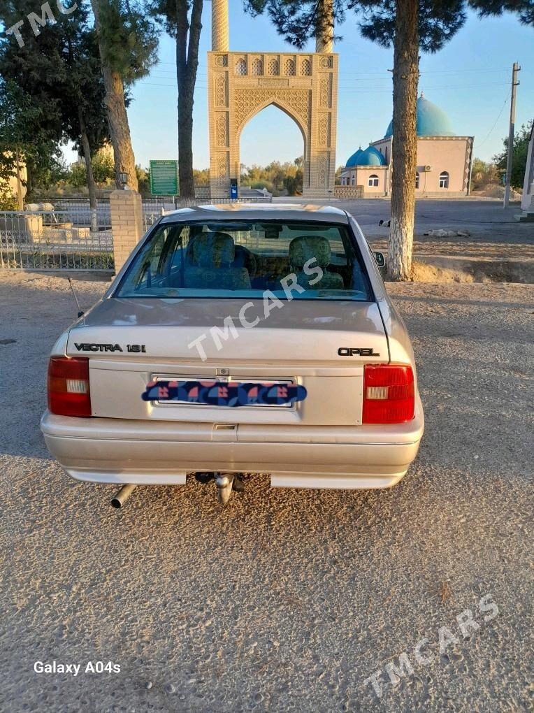 Opel Vectra 1992 - 40 000 TMT - Murgap - img 2