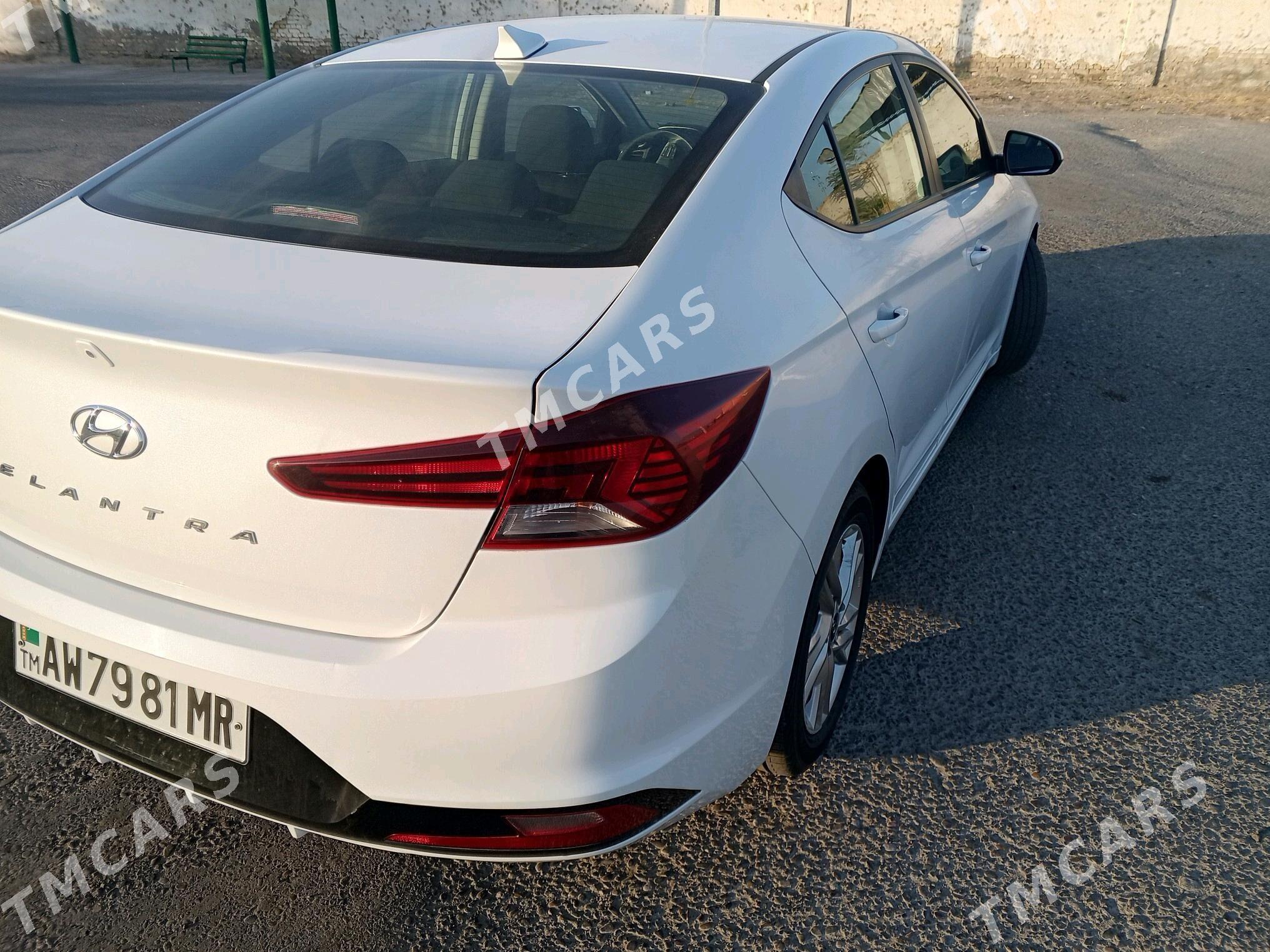 Hyundai Elantra 2020 - 220 000 TMT - Мары - img 4
