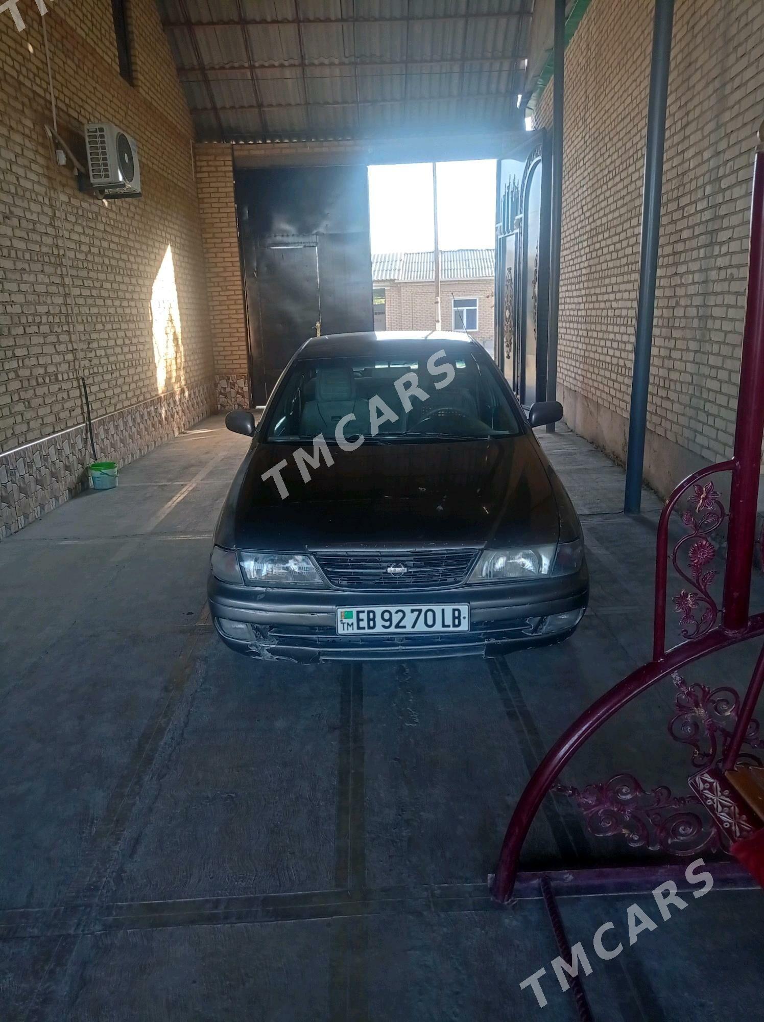 Nissan Sunny 1998 - 32 000 TMT - Саят - img 6