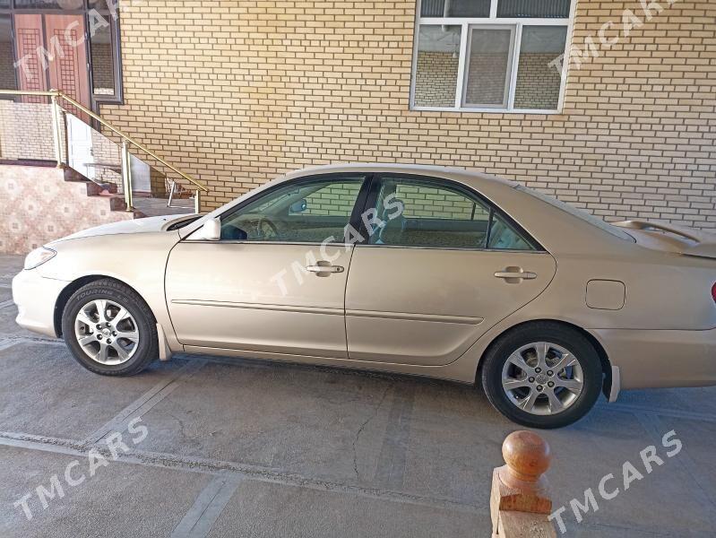 Toyota Camry 2004 - 135 000 TMT - Мары - img 8