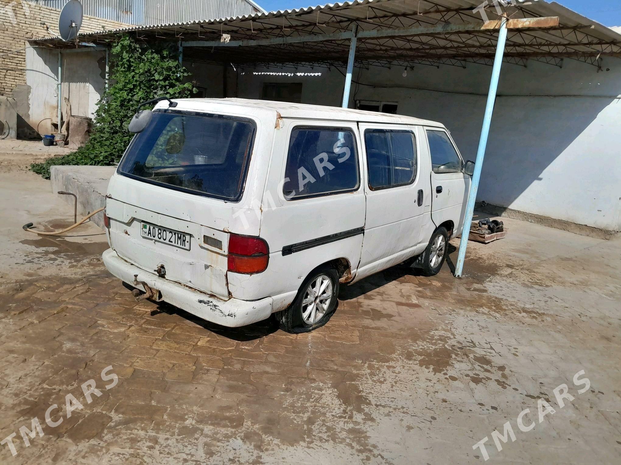 Toyota Highlander 2007 - 15 000 TMT - Байрамали - img 3