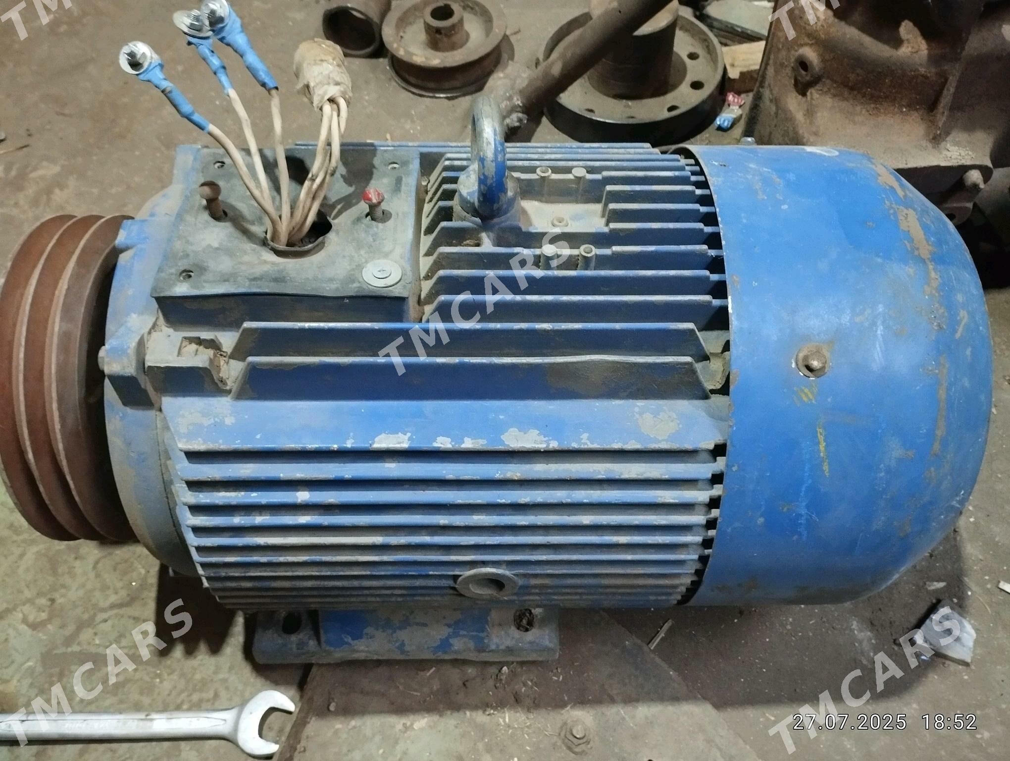 мотор motor dwigatel двигатель - Dänew - img 5