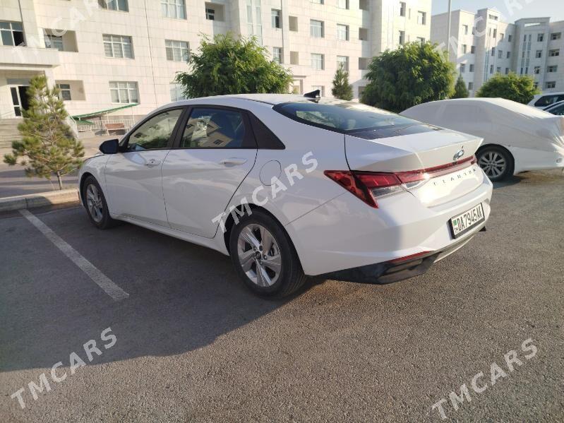 Hyundai Elantra 2022 - 250 000 TMT - Ашхабад - img 4