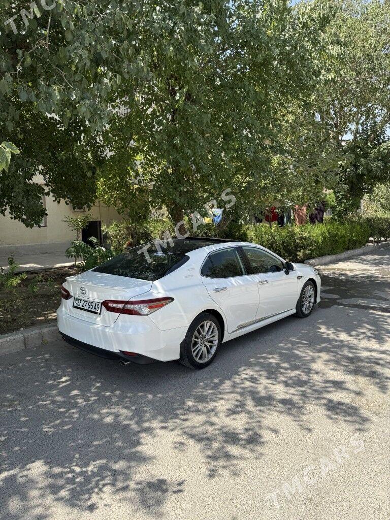 Toyota Camry 2019 - 290 000 TMT - Aşgabat - img 5
