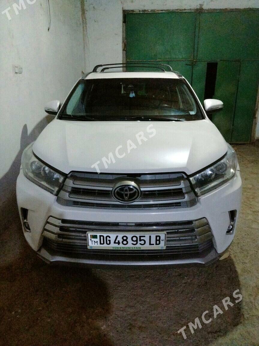 Toyota Highlander 2018 - 420 000 TMT - Дянев - img 7