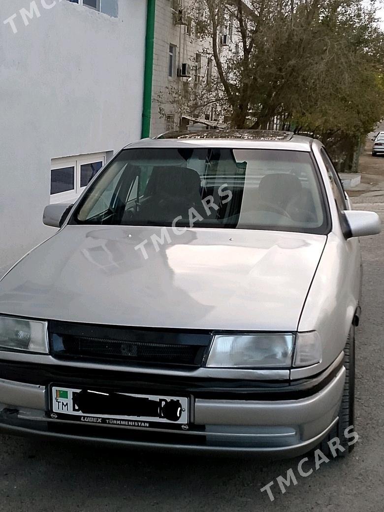 Opel Vectra 1991 - 30 000 TMT - Туркменбаши - img 3