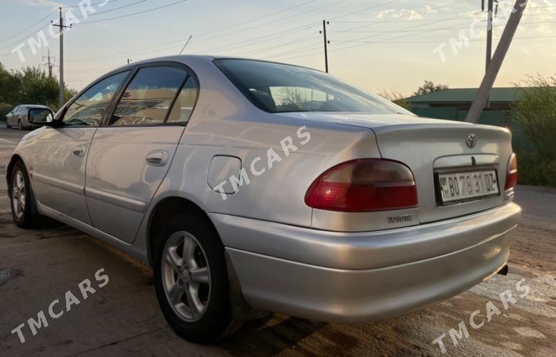 Toyota Avensis 2002 - 110 000 TMT - Daşoguz - img 3